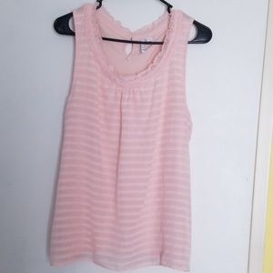 Womens short sleeve top